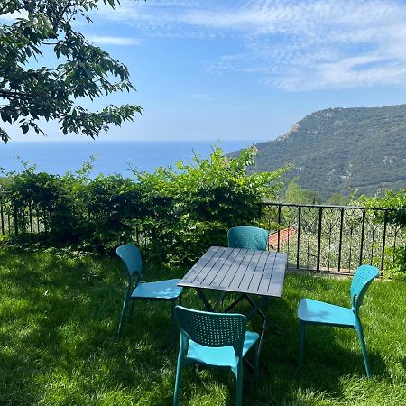 Bikeandclimb B&B Finale Ligure Exterior foto