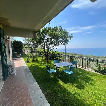 Bikeandclimb B&B Finale Ligure Exterior foto